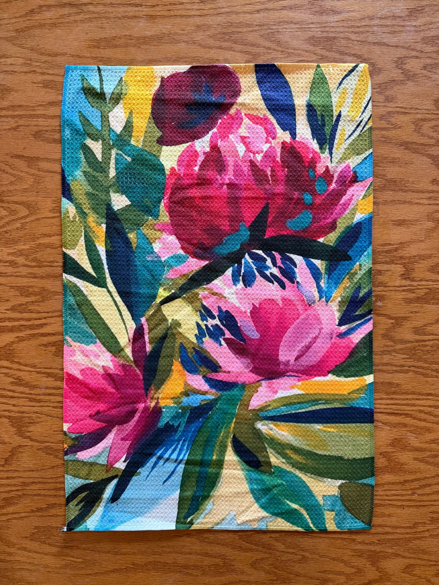 Exclusive Blue Barn Floral 16"x24" Microfiber Waffle Weave Towels